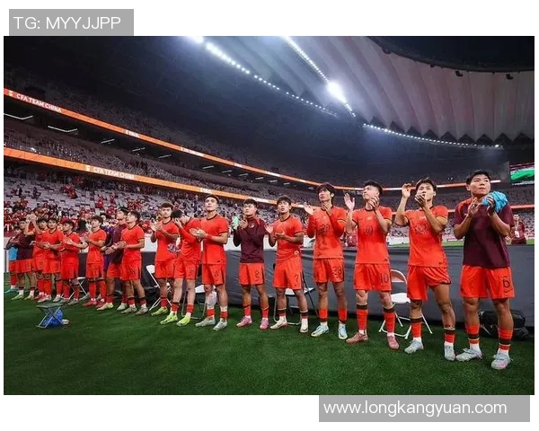 U22国足迎战日本队全力以赴力争胜利展现青春风采与拼搏精神