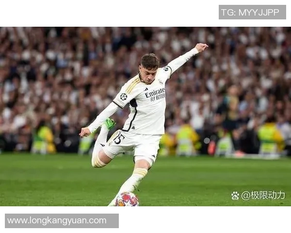 巴黎日耳曼与皇马激战成和比分揭晓引发球迷热议