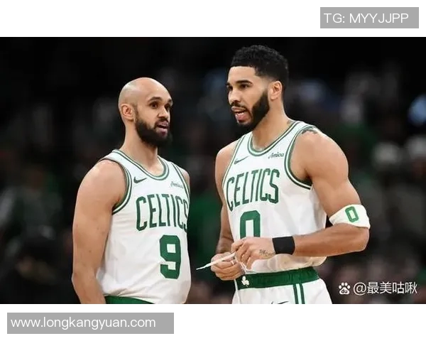 雷霆与爵士激战三场精彩回顾12分差距引发的战术较量与球员表现分析