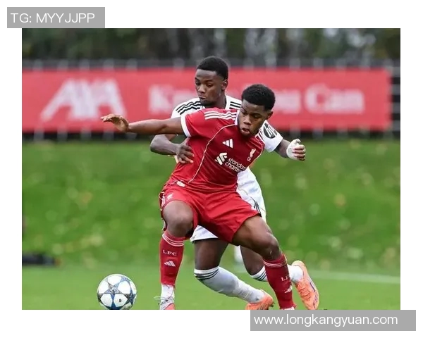 欧冠经典对决巴塞罗那与利物浦精彩集锦回顾与分析