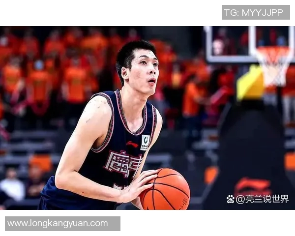 任骏飞领衔新赛季篮球盛宴展现拼搏精神与团队协作的完美结合