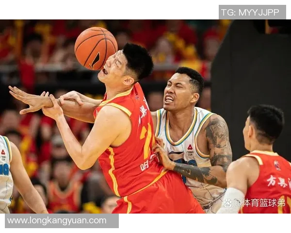 CBA激战广东队对决北京队精彩瞬间回顾与赛后分析